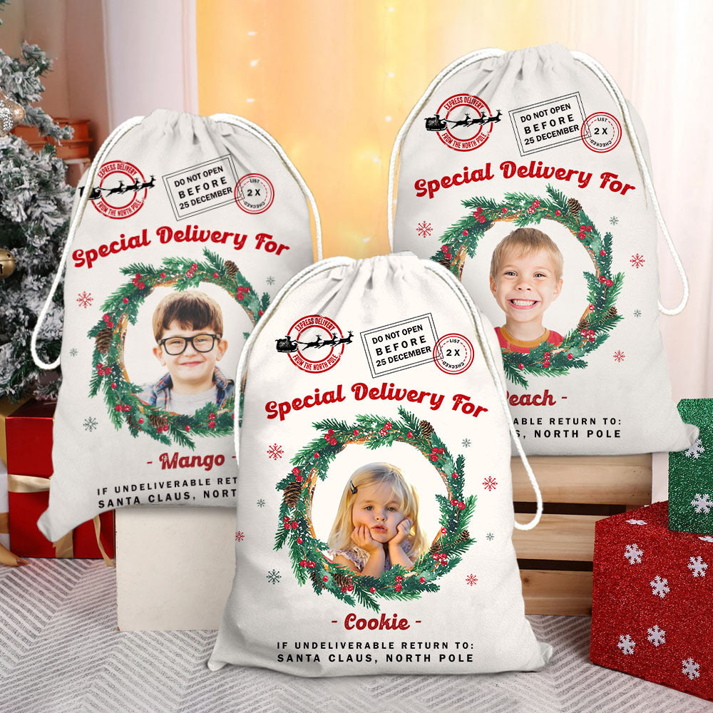 Personalized Santa Sack - Christmas Gift For Family & Pet Lover - Photo With Round Wreath AB